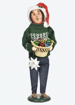 1252MDecoratingFamilyMansmall